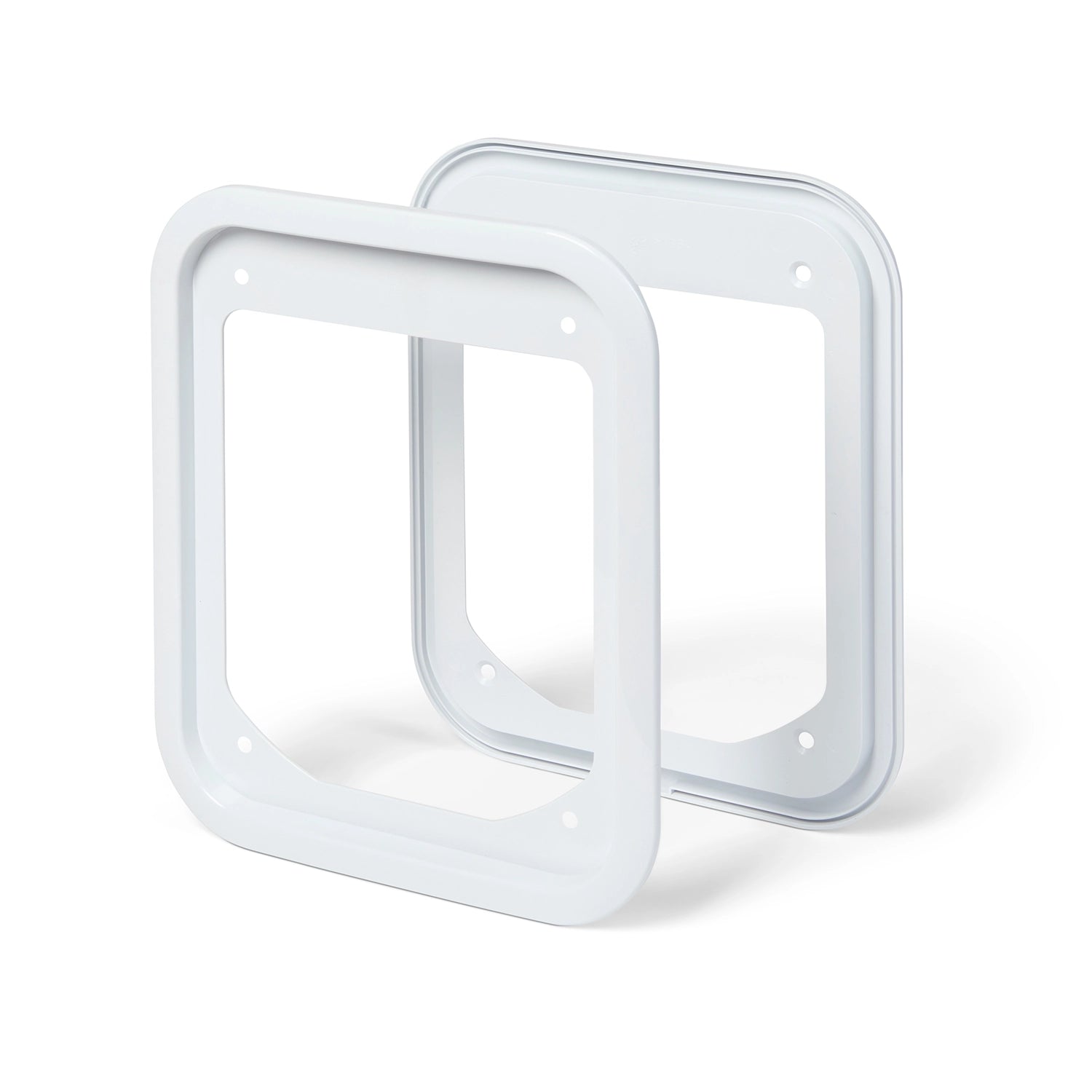 The cat flap adaptor kit in white consists of two plastic panels to assist with the installation of the 360 cat flap  in to UPVC and metal doors  