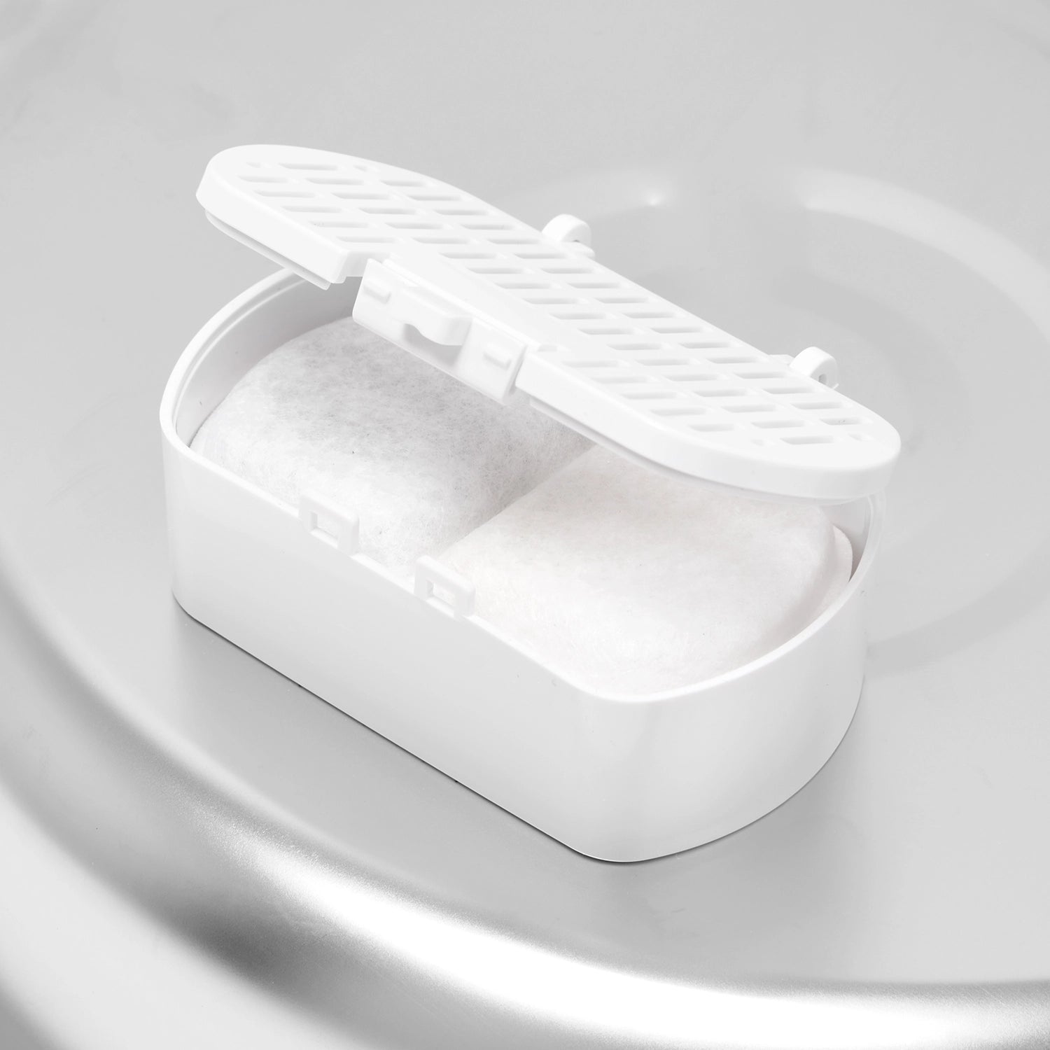 Filter case for 3 stage filter for pet fountain